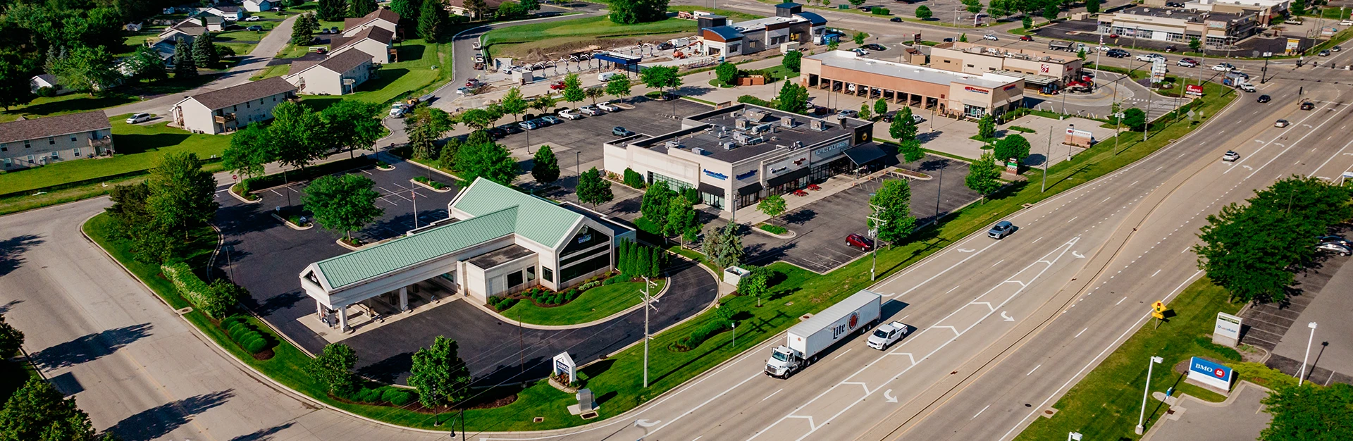 Photograph of Willow Creek Retail Center in Machesney Park, IL