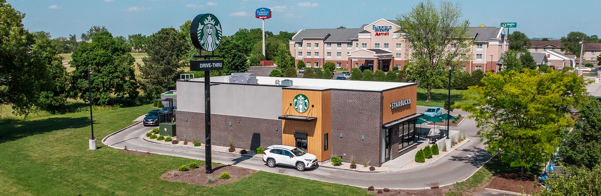 Photograph of a Starbucks in Ottawa, IL